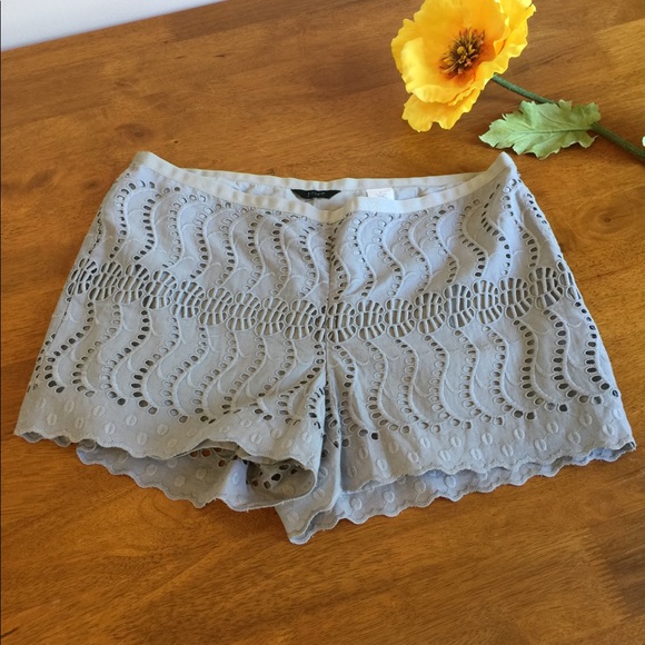 [J. Crew]light grey boho shorts, size 6 - Picture 3 of 5